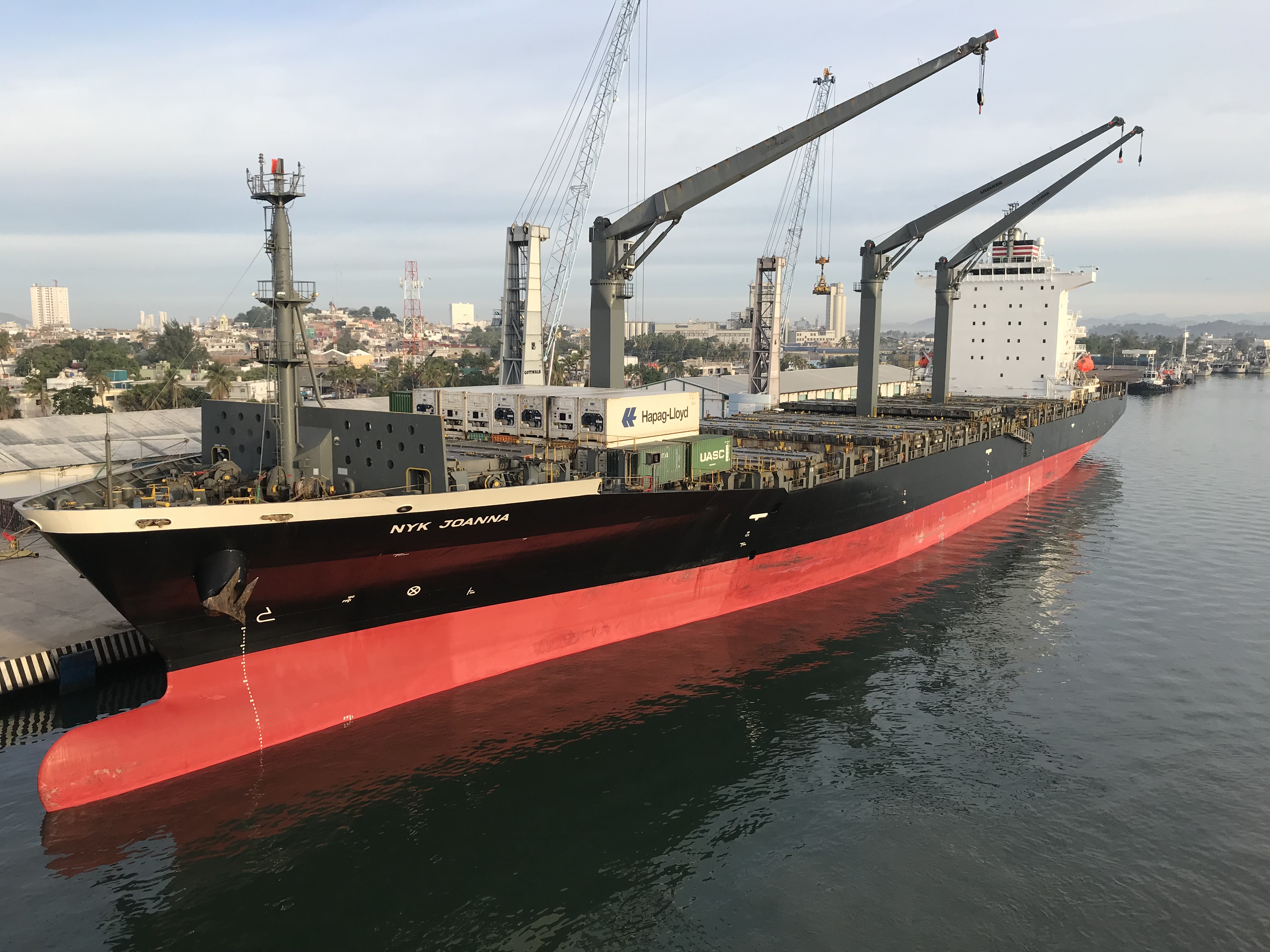 Image of a near empty cargo ship